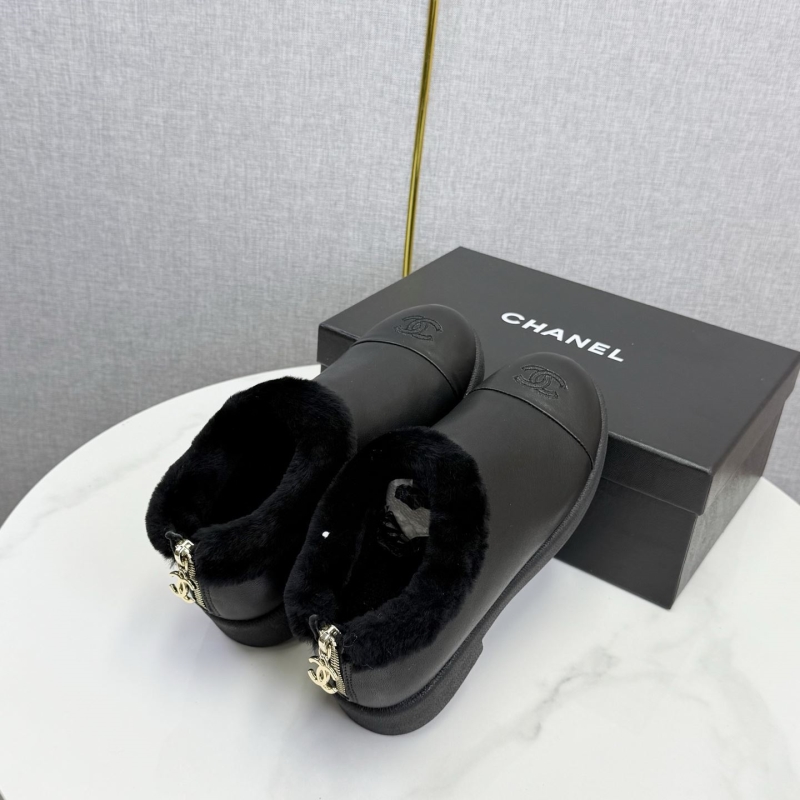 Ch**el boots